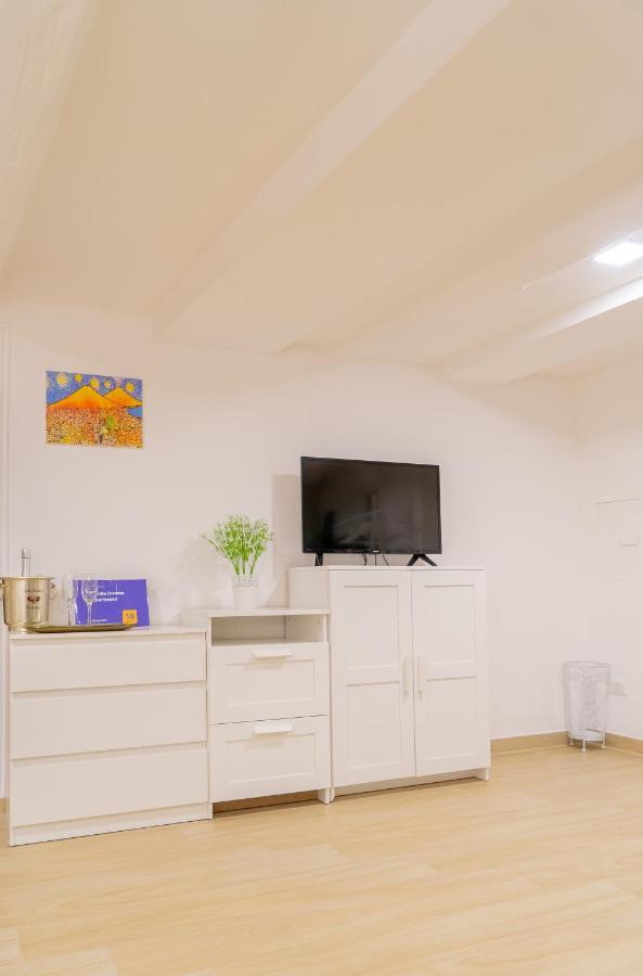 Reginella Duomo Apartment Napoli Esterno foto