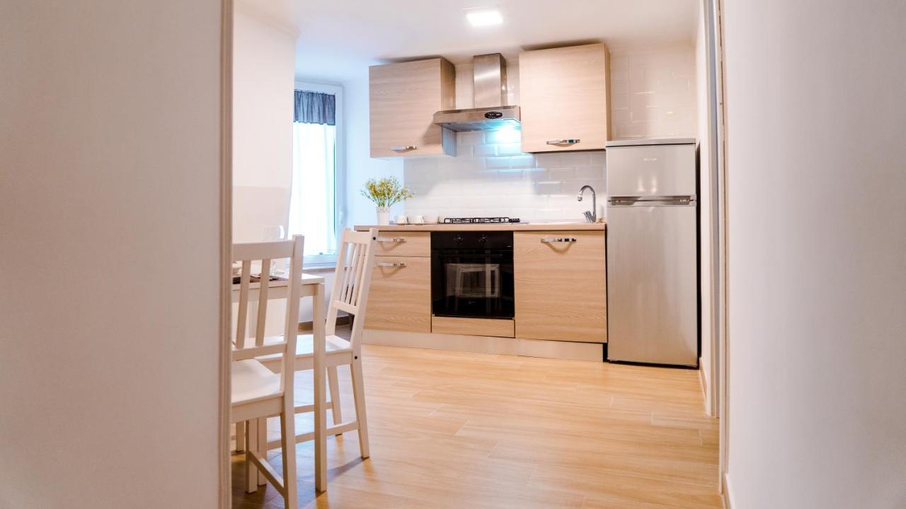 Reginella Duomo Apartment Napoli Esterno foto