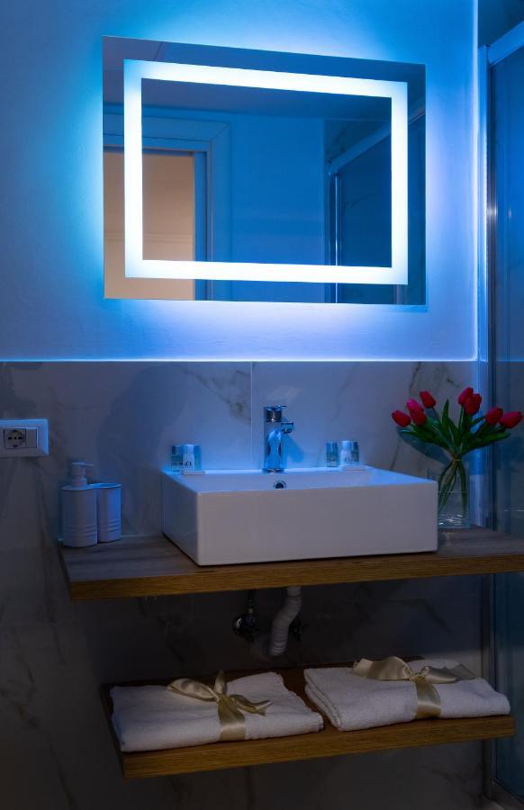 Reginella Duomo Apartment Napoli Esterno foto
